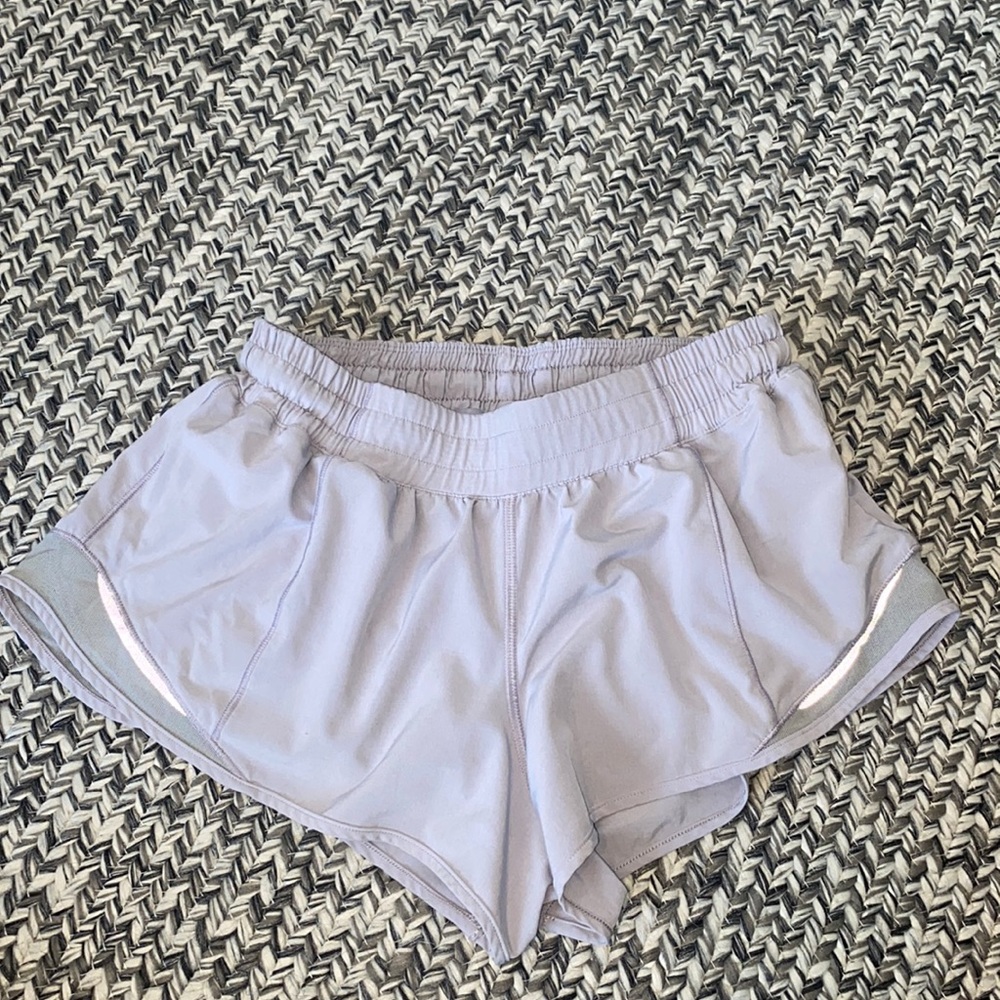 - Lululemon Hotty Hot Low-Rise Lined Shorts 2.5- light purple size 8